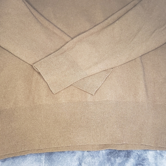 Aritzia The Group Babaton Hanna Wool Blend Sweater - Picture 7 of 12